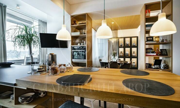 Лот-10053-298053 продажа дома Рублево-Успенское шоссе Жуковка Шале