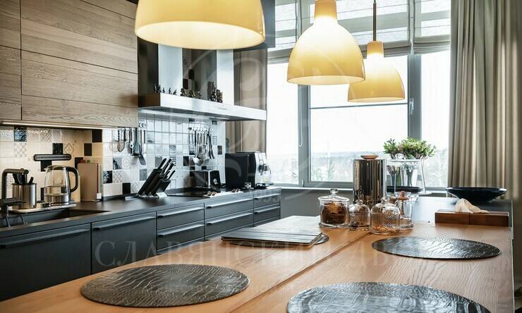 Лот-10053-298064 продажа дома Рублево-Успенское шоссе Жуковка Шале