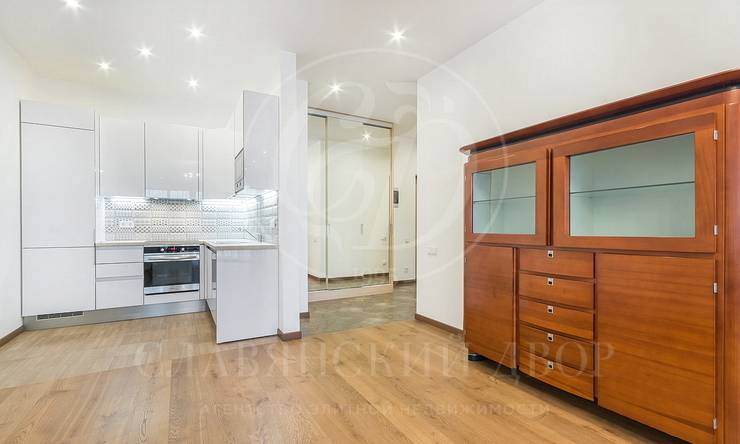 Лот-12477-299553 Продажа квартиры Мосфильмовская