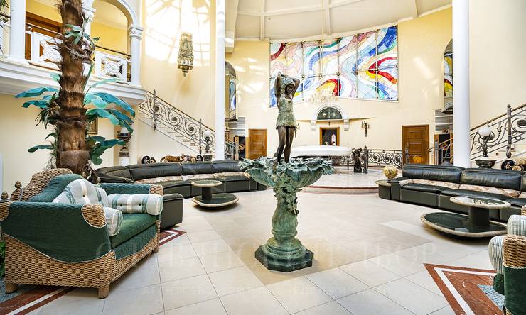 Лот-10089-300622 продажа дома Рублево-Успенское шоссе Жуковка-3