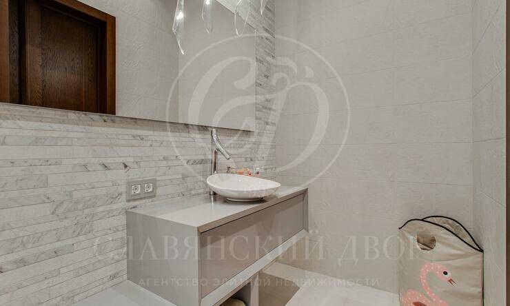 Лот-10124-302450 продажа дома Новорижское шоссе Павловская слобода