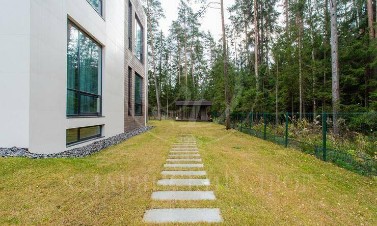 Лот-10124-302459 продажа дома Новорижское шоссе Павловская слобода