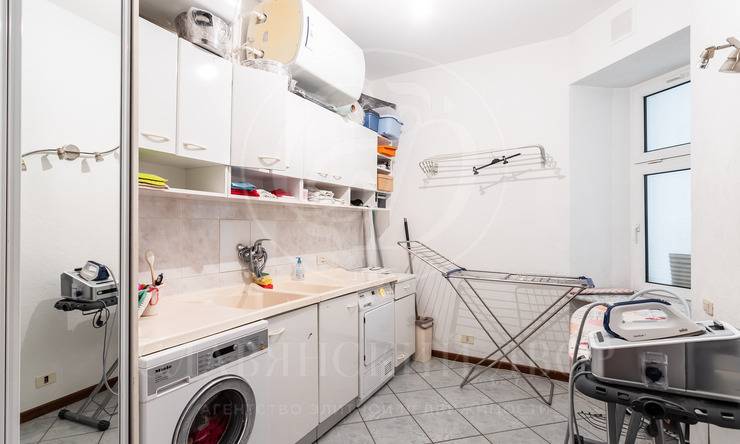 Лот-12531-305920 Продажа квартиры Тверской