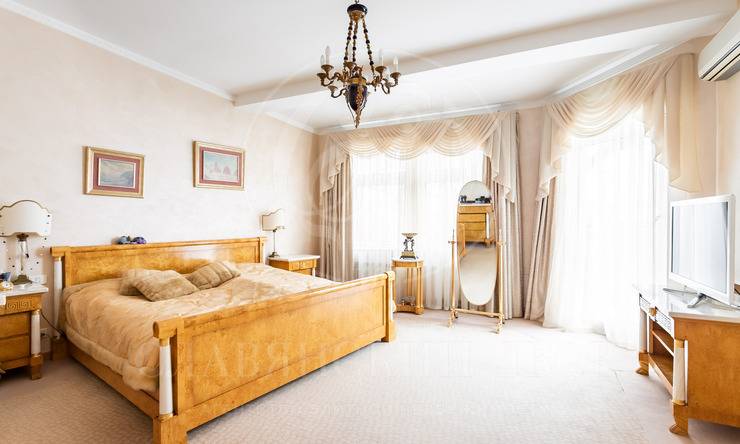 Лот-12531-305940 Продажа квартиры Тверской