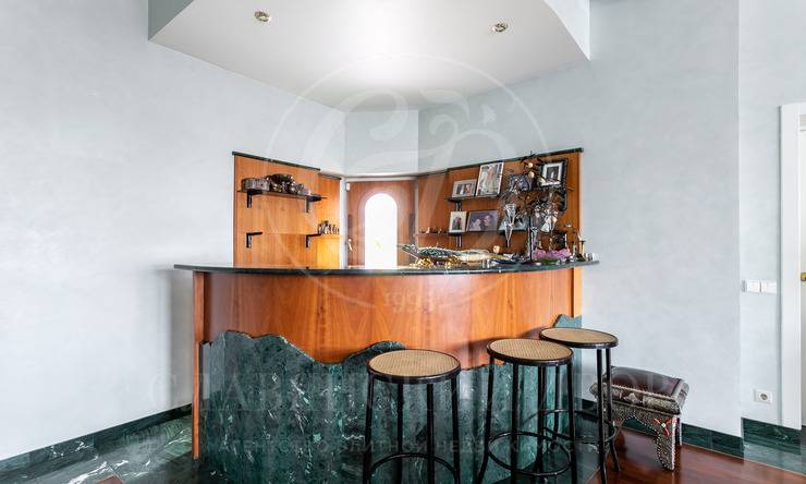 Лот-12531-305950 Продажа квартиры Тверской