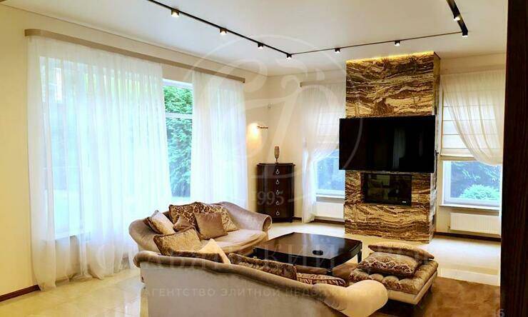 Лот-10271-306140 аренда дома Рублево-Успенское шоссе Ильинское-Усово 