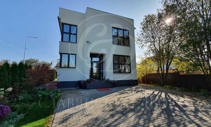 Лот-10272-306159 аренда дома Рублево-Успенское шоссе Лайково