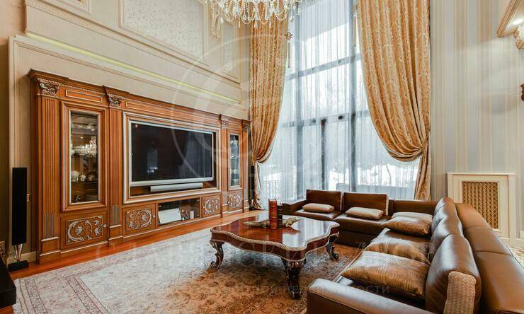 Лот-10285-306430 продажа дома Киевское шоссе Променад