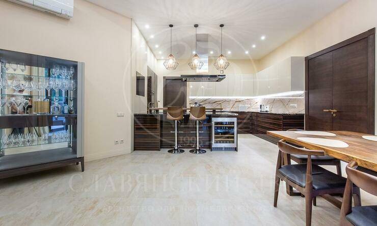 Лот-10286-306461 продажа дома Киевское шоссе Природный парк Каменка