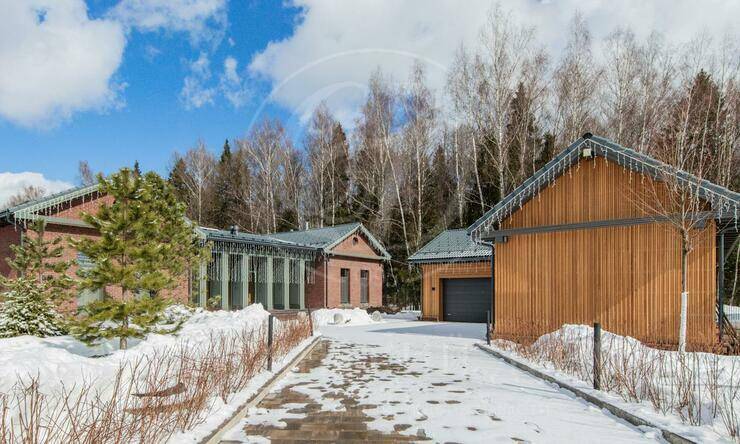 Лот-10301-306923 продажа дома Киевское шоссе Графские пруды