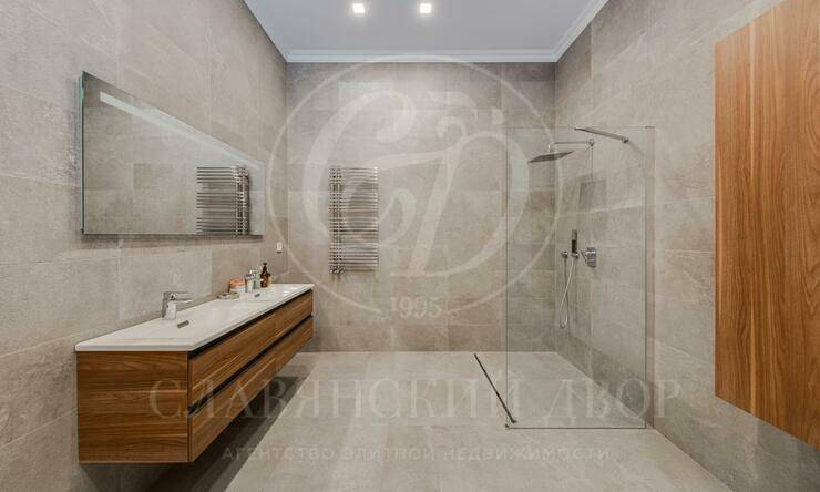 Лот-10301-306932 продажа дома Киевское шоссе Графские пруды