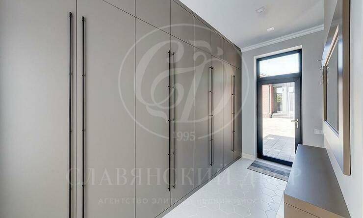 Лот-10301-306940 продажа дома Киевское шоссе Графские пруды