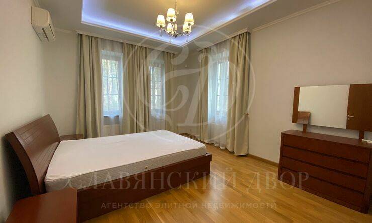 Лот-399-308476 аренда дома Рублево-Успенское шоссе Жуковка Лес