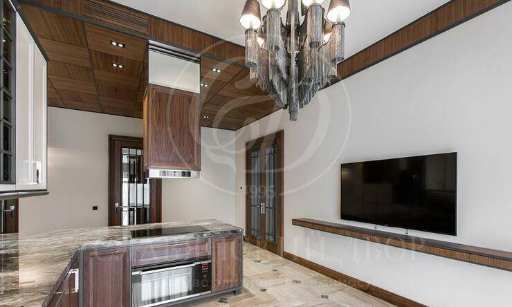 Лот-10368-309882 аренда дома Рублево-Успенское шоссе Жуковка 21 (XXI)