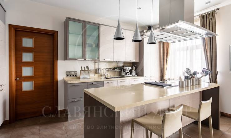 Лот-12561-310459 Продажа квартиры Остоженка