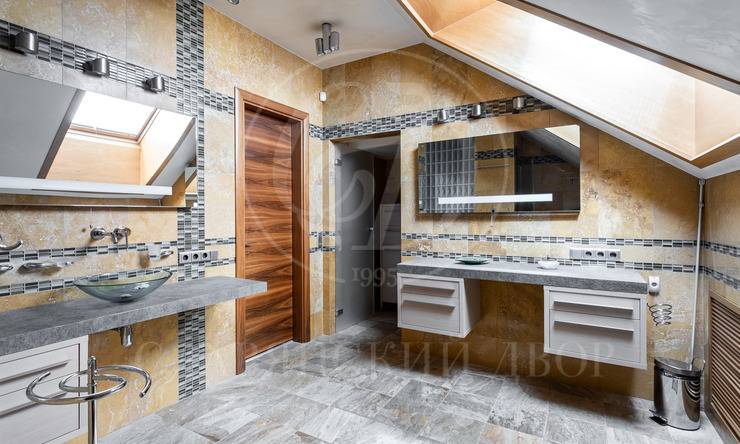 Лот-12561-310483 Продажа квартиры Остоженка