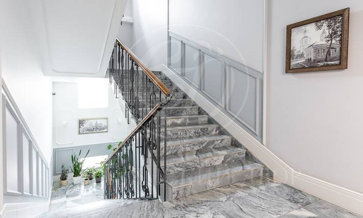 Лот-12561-310490 Продажа квартиры Остоженка