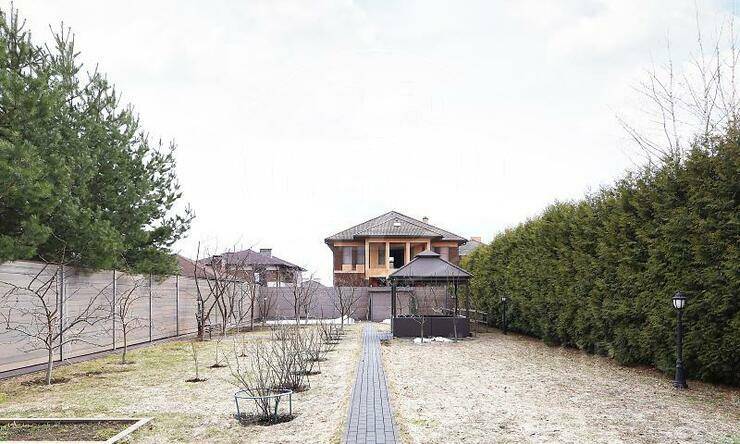 Лот-10389-311150 аренда дома Рублево-Успенское шоссе Николина Поляна