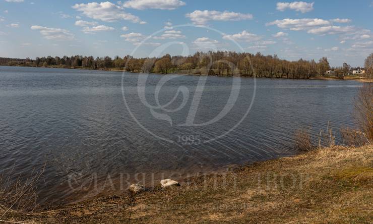 Лот-10270-311511 аренда дома Новорижское шоссе Рузское водохранилище