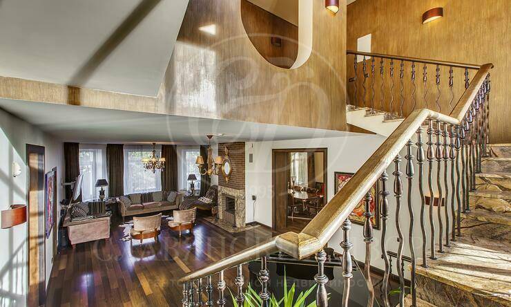 Лот-2940-314539 аренда дома Рублево-Успенское шоссе Жуковка Лес