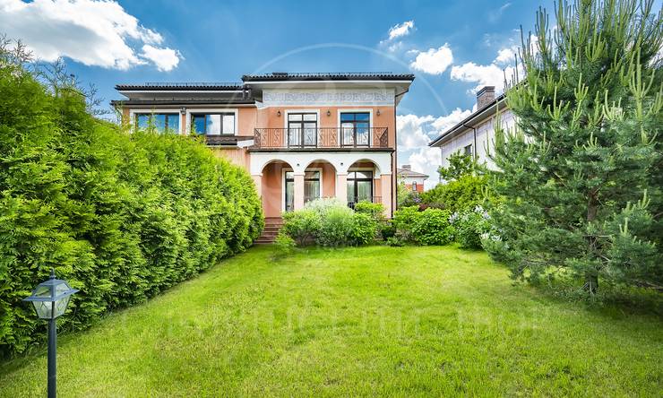 Лот-10413-315647 продажа дома Рублево-Успенское шоссе Европа