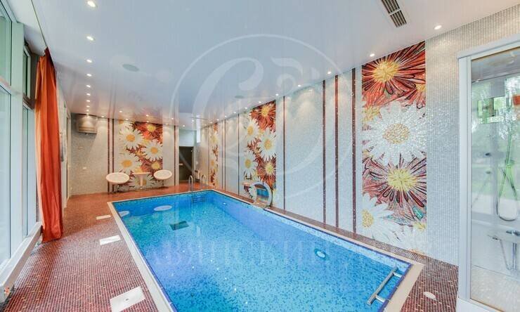 Лот-10467-316623 продажа дома Киевское шоссе Зимний сад 