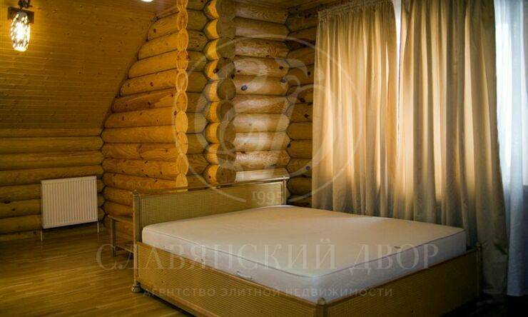 Лот-463-320044 аренда дома Рублево-Успенское шоссе Изумрудный век