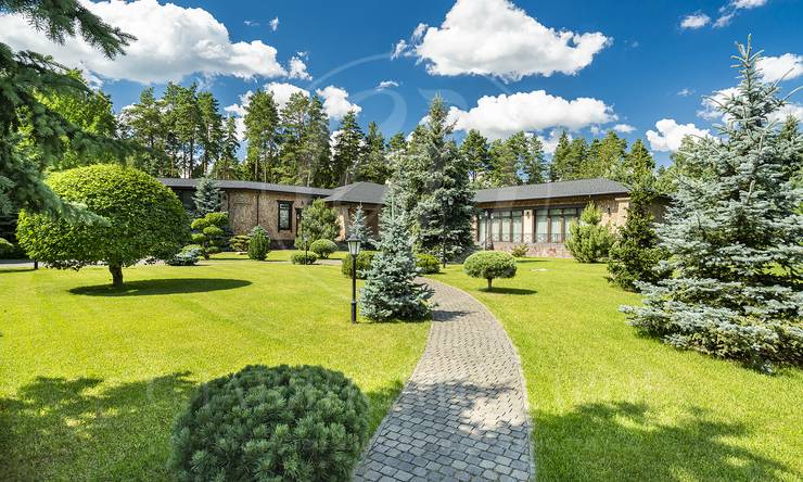 Лот-10512-320612 продажа дома Новорижское шоссе Бенилюкс