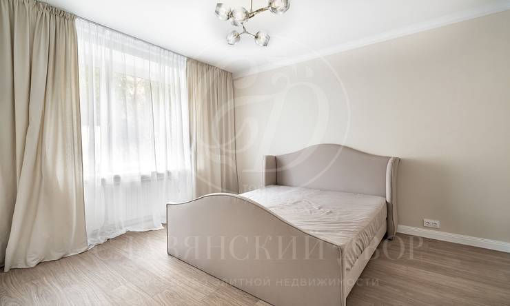 Лот-12637-320872 Продажа квартиры Тверской