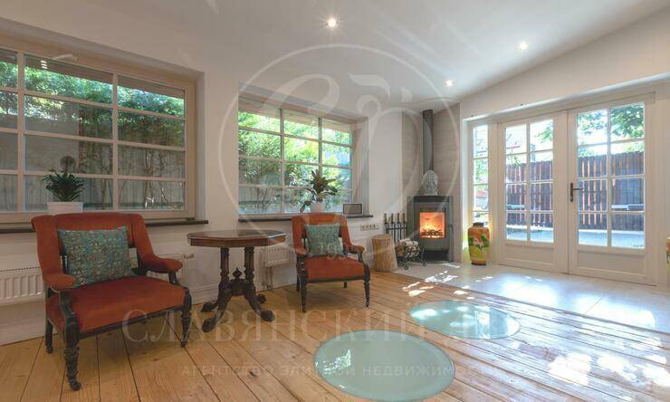 Лот-10565-322416 продажа дома Москва Художников поселок