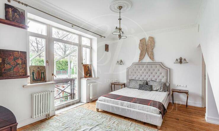 Лот-10565-322420 продажа дома Москва Художников поселок