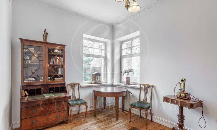 Лот-10565-322435 продажа дома Москва Художников поселок