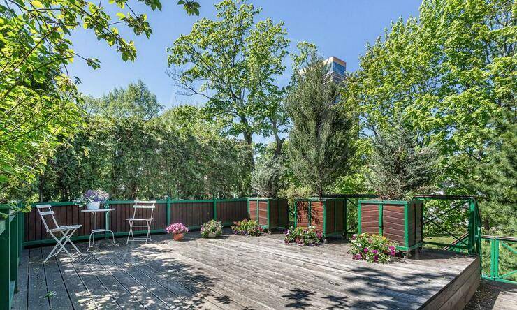 Лот-10565-322438 продажа дома Москва Художников поселок