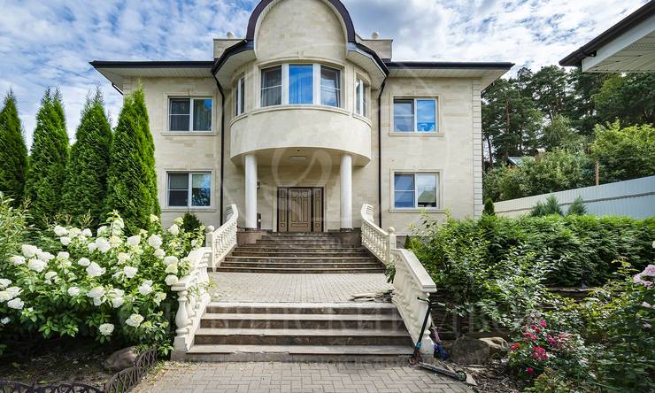 Лот-10573-324186 аренда дома Рублево-Успенское шоссе Раздоры