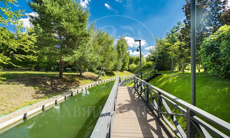 Лот-10564-324273 продажа дома Новорижское шоссе Бенилюкс