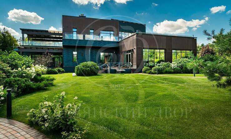 Лот-10564-324911 продажа дома Новорижское шоссе Бенилюкс