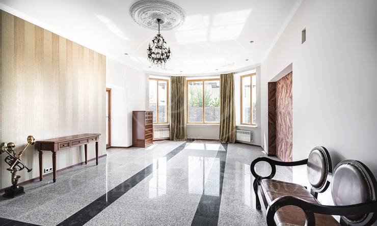 Лот-10592-325161 продажа дома Рублево-Успенское шоссе Шато Соверен (Chateau Souverain)