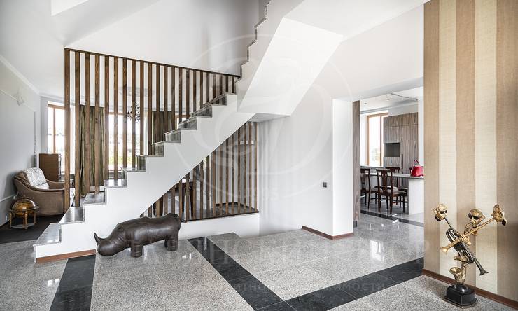 Лот-10592-325163 продажа дома Рублево-Успенское шоссе Шато Соверен (Chateau Souverain)