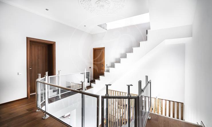 Лот-10592-325175 продажа дома Рублево-Успенское шоссе Шато Соверен (Chateau Souverain)