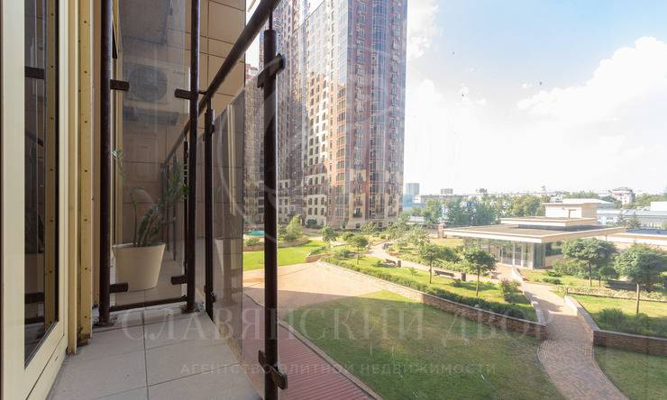 Лот-12692-325708 Продажа квартиры Восток