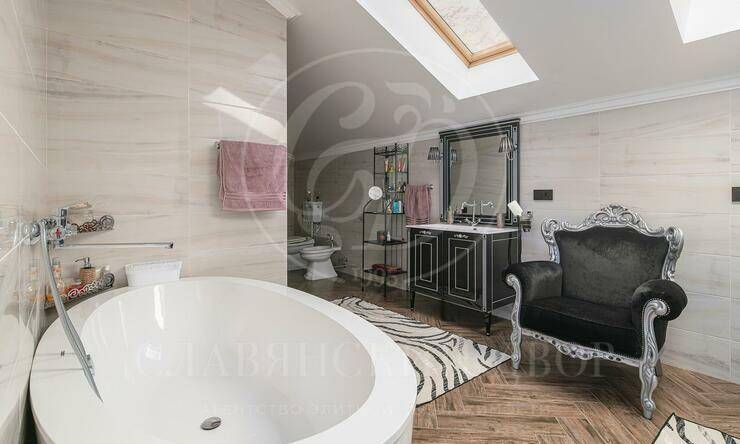 Лот-10616-326215 продажа дома 2-е Успенское шоссе Ричмонд