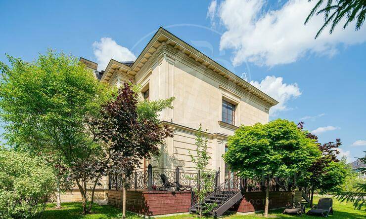 Лот-10617-326235 продажа дома 2-е Успенское шоссе Ричмонд