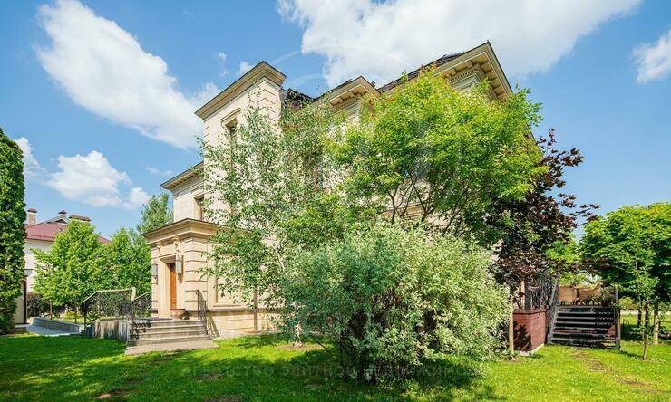 Лот-10617-326236 продажа дома 2-е Успенское шоссе Ричмонд