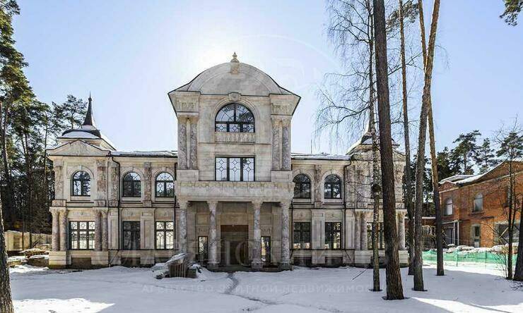 Лот-10636-327114 продажа дома 1-е Успенское шоссе Дипломат