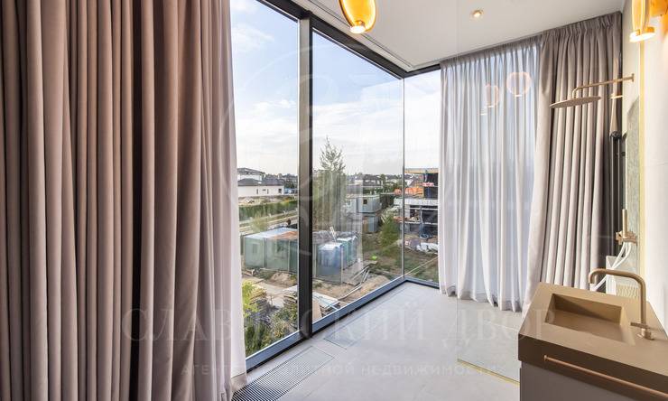 Лот-10004-327828 продажа дома Новорижское шоссе Миллениум парк