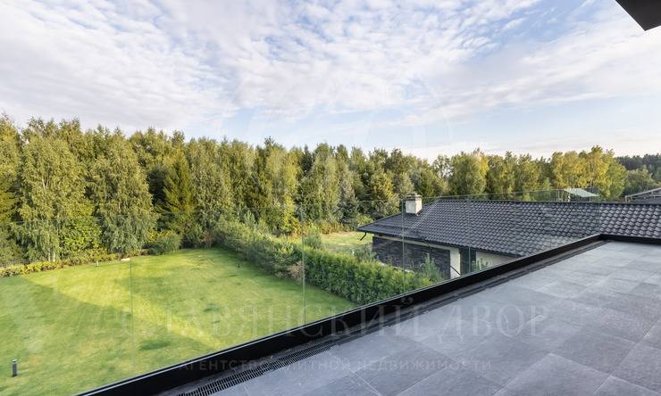 Лот-10004-327834 продажа дома Новорижское шоссе Миллениум парк