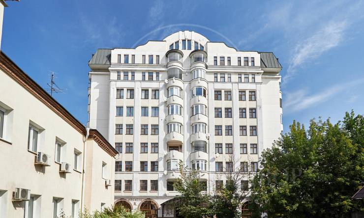 Лот-8221-327973 Продажа квартиры Тверской