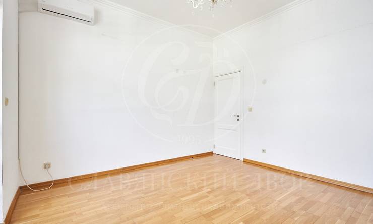 Лот-8221-327991 Продажа квартиры Тверской