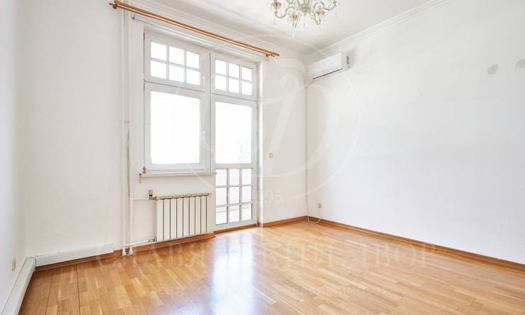 Лот-8221-328001 Продажа квартиры Тверской