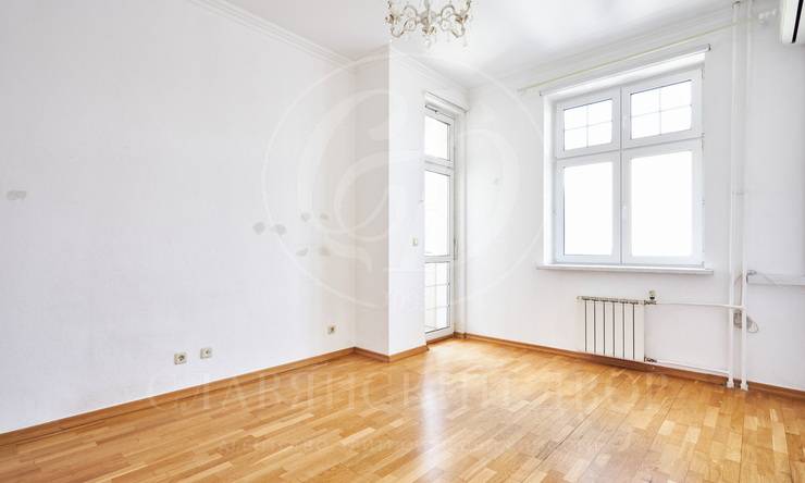 Лот-8221-328003 Продажа квартиры Тверской